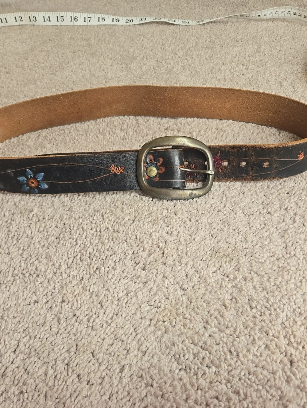 Vintage 1970's Women's Brown Leather Floral Embossed Belt with Brass Buckle